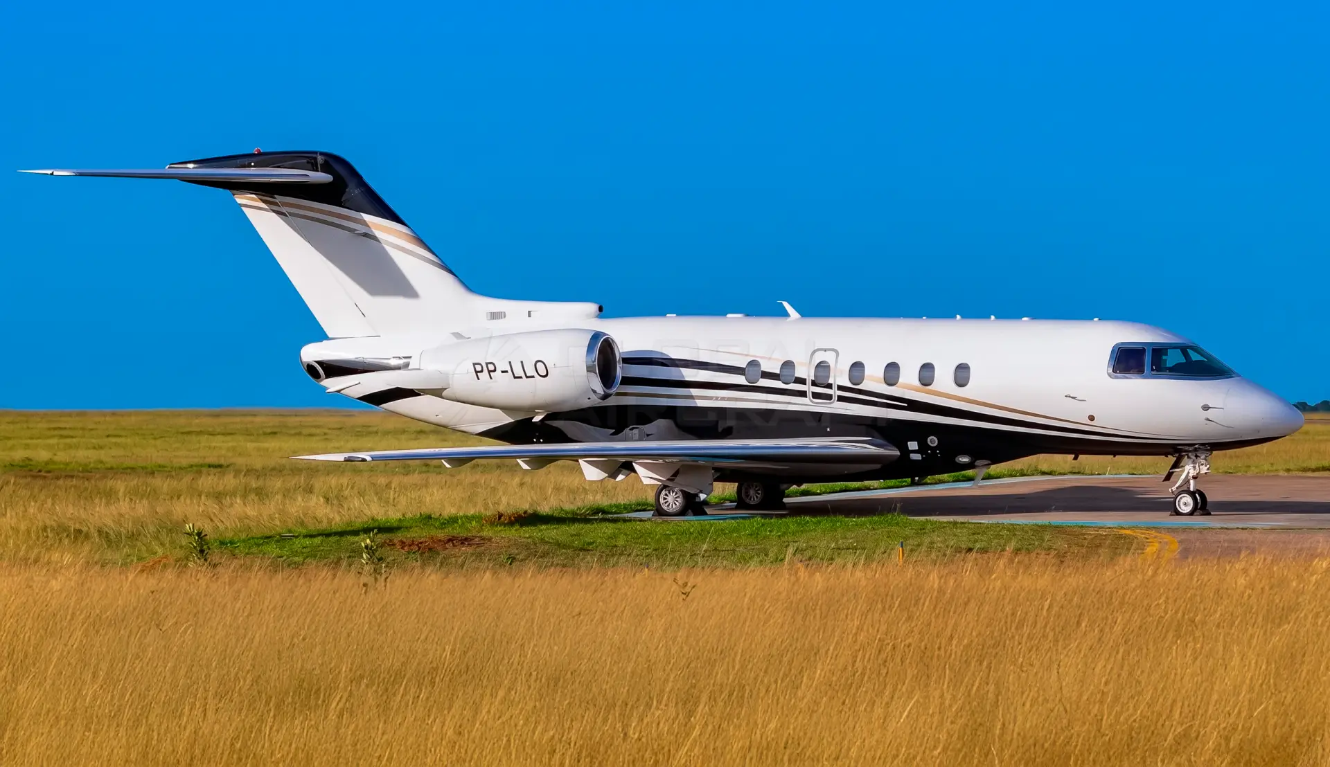 2011 Hawker 4000
