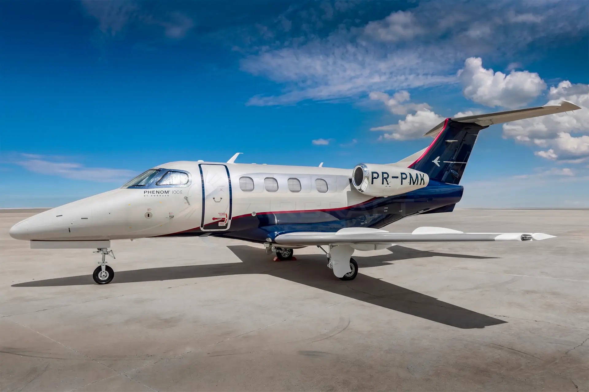 2015 Embraer Phenom 100E