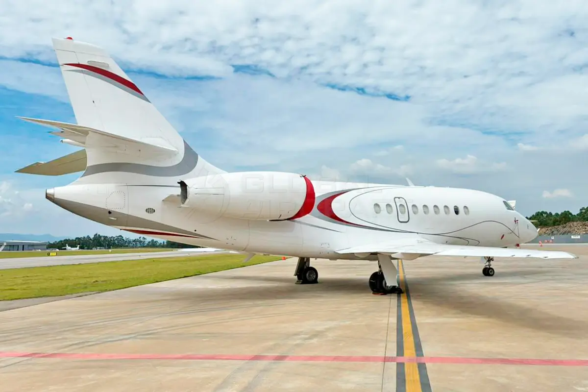 2004 Dassault Falcon 2000